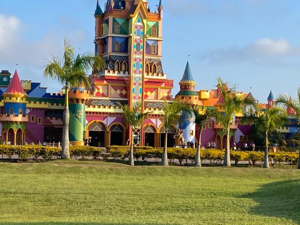 Casa De Praia Top! Beto Carrero, 500M Do Parque, Com Piscina E Sinuca, 1 Suite E 2 Quartos, 3Bwc, A 300M Da Praia, Churrasqueira E Estacionamento Privado Penha  Luaran gambar